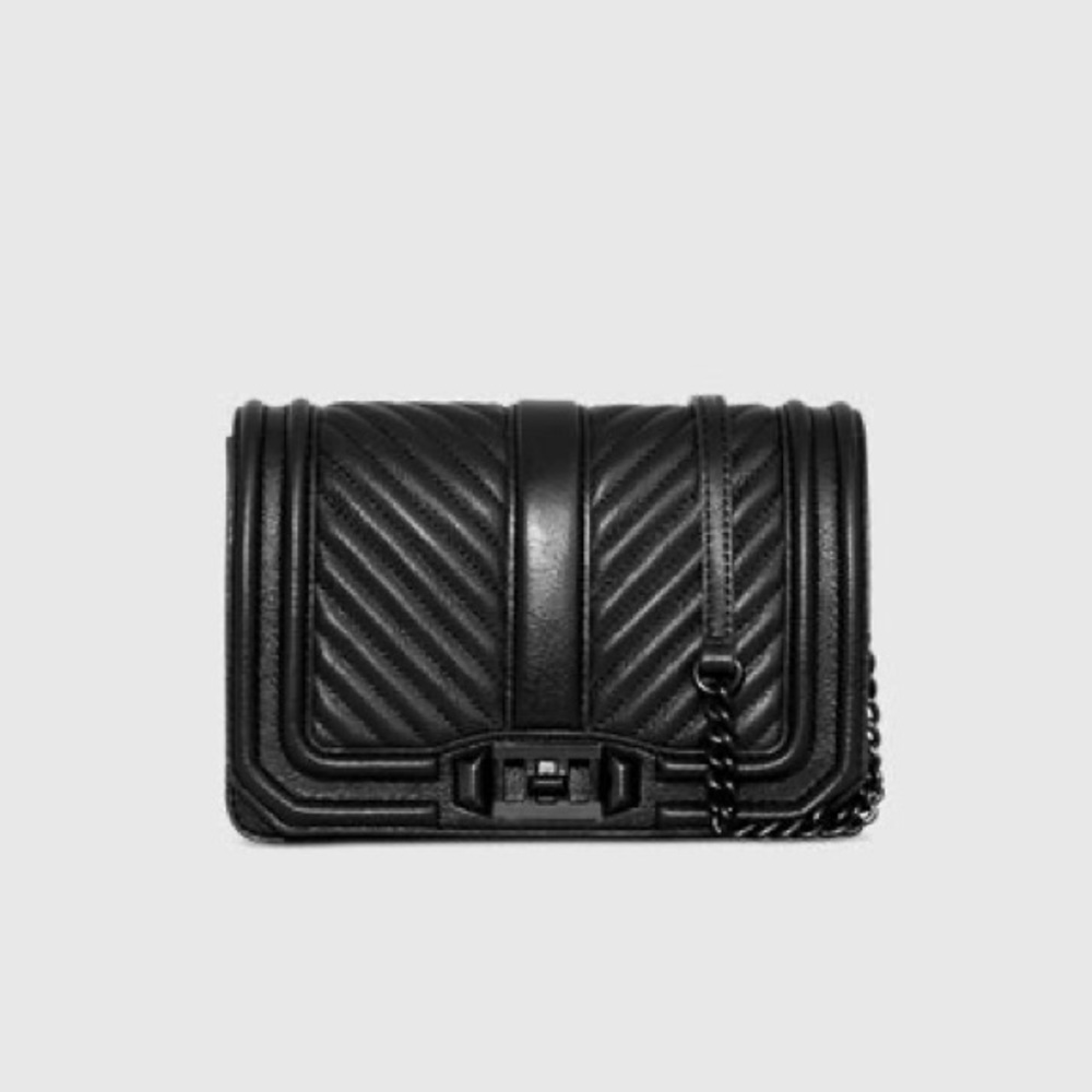 Excellent condition leather all black with black hardware handbag.